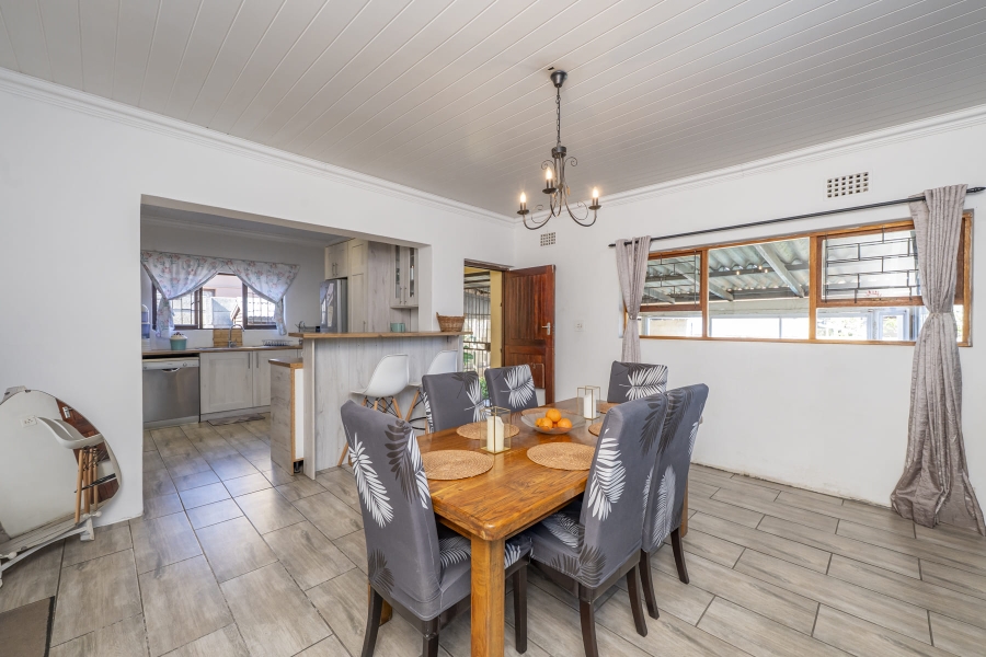 3 Bedroom Property for Sale in Protea Heights Western Cape